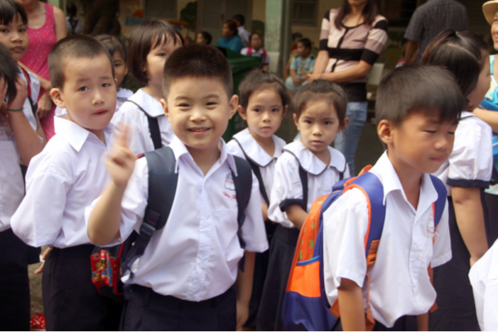 Bắt trẻ học xuất sắc để làm gì?